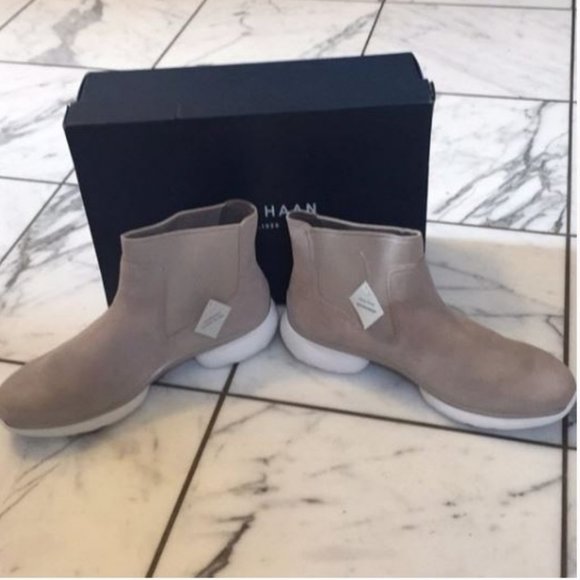 NEW ⭐️ Cole Haan ZeroGrand Chelsea Bootie size 9.5 - Picture 8 of 8